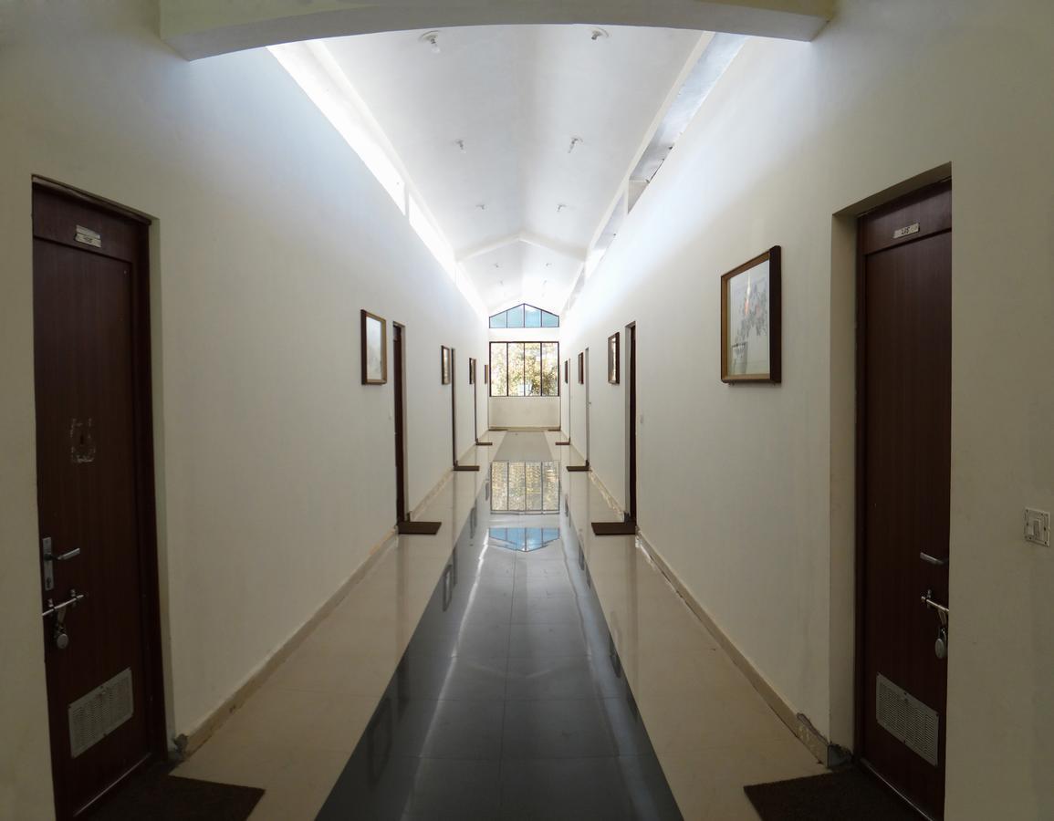 Ark Residency Hotel Pachmarhi Exterior photo