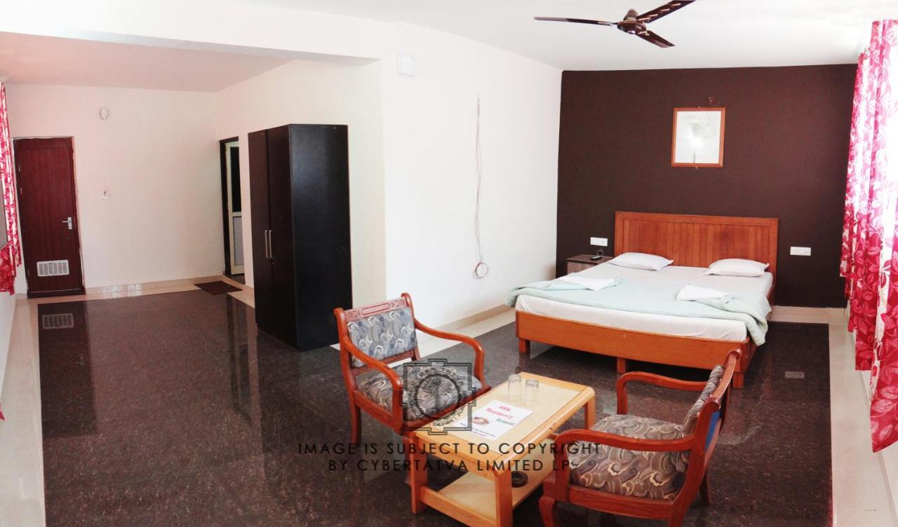 Ark Residency Hotel Pachmarhi Exterior photo